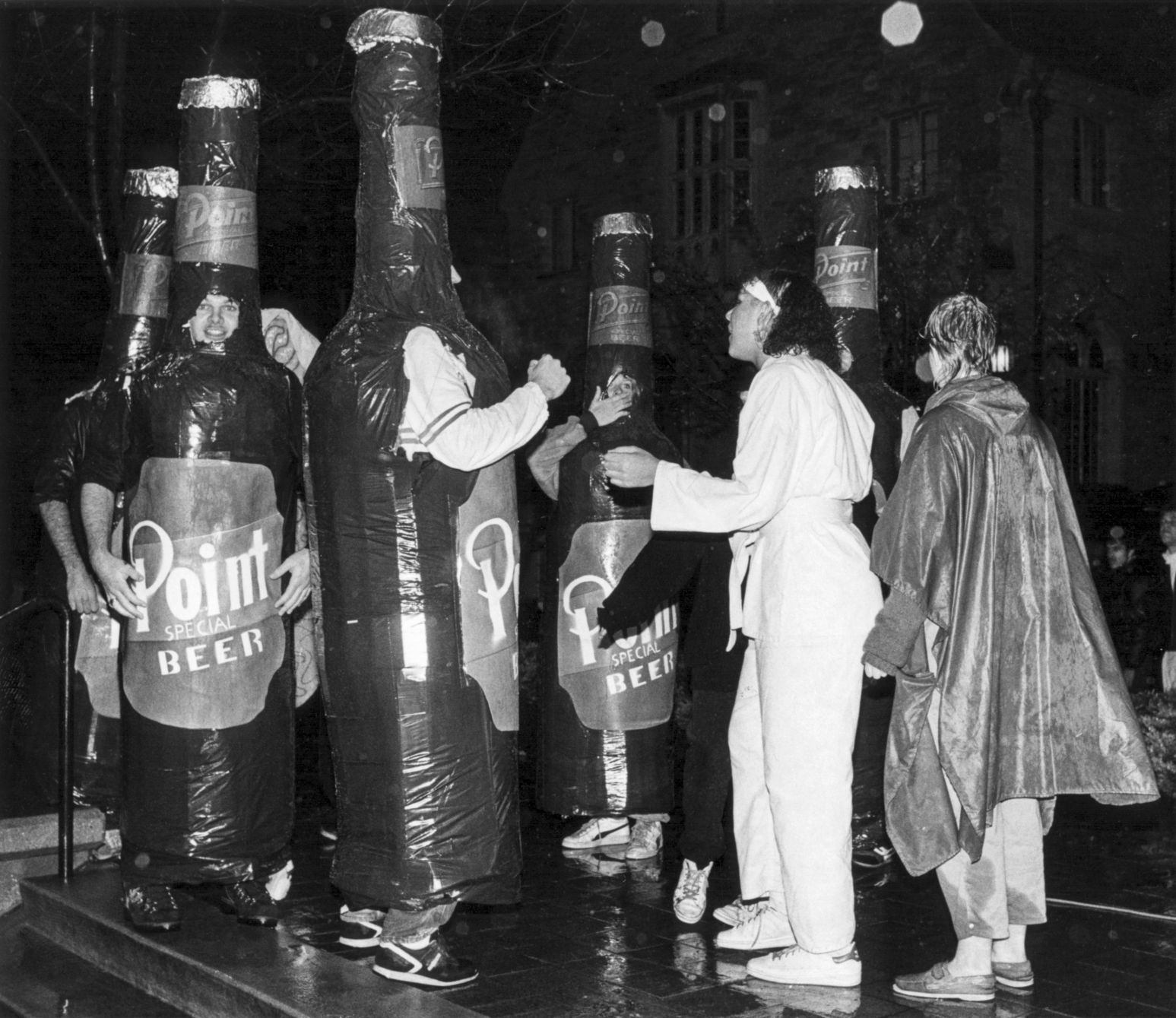 1985 HalloweenStateSt001